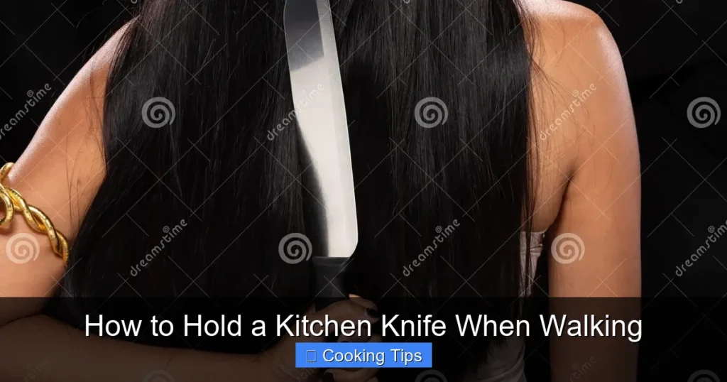 How to Hold a Kitchen Knife When Walking